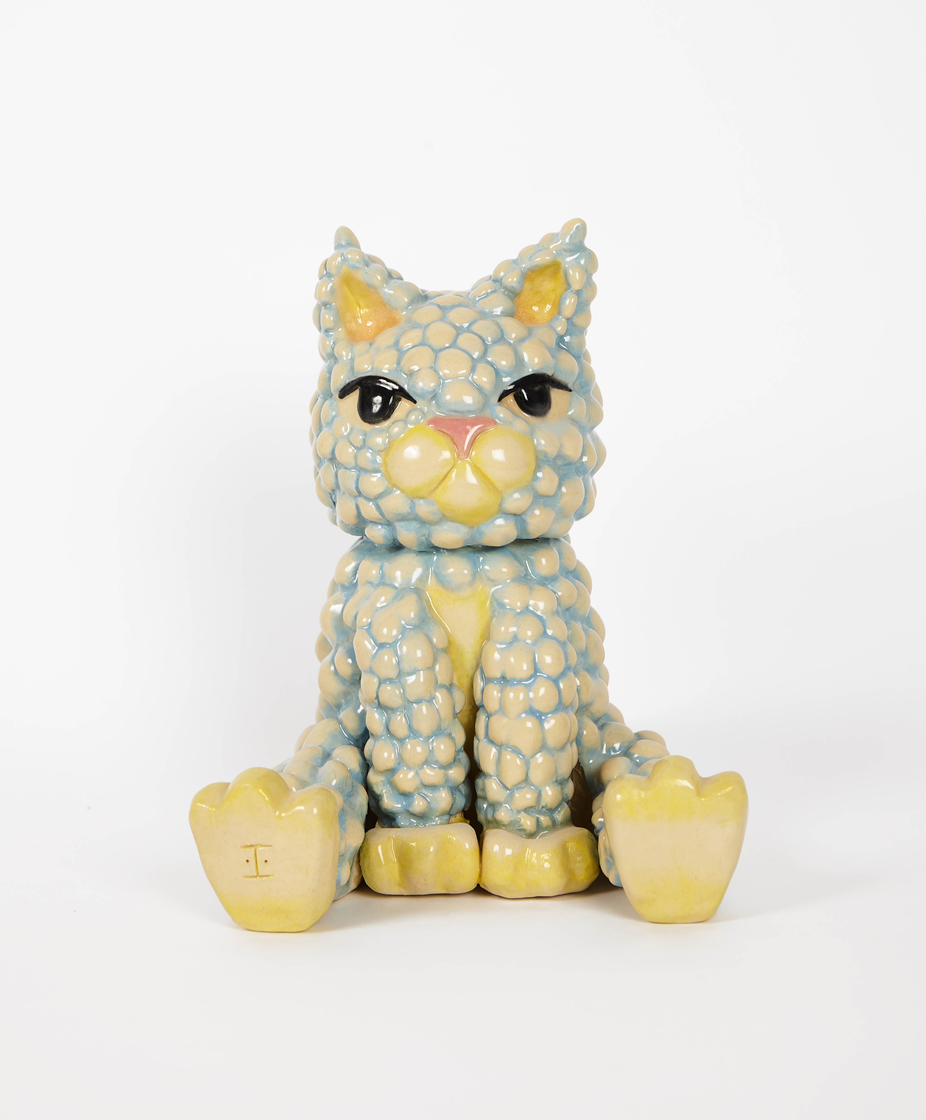 Gatonube sculpture